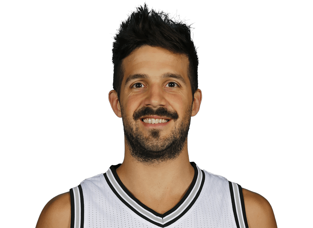 Nicolas Laprovittola headshot