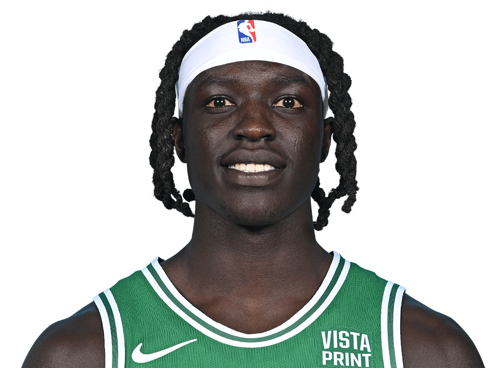 Wenyen Gabriel headshot