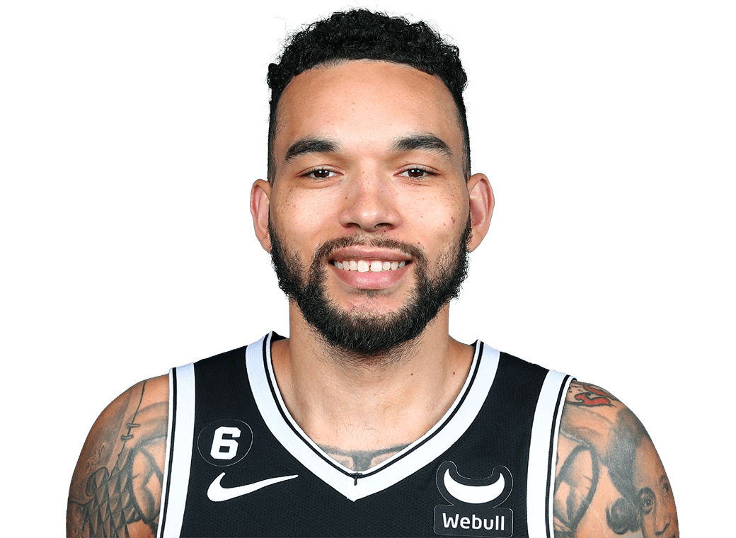 Chris Chiozza headshot