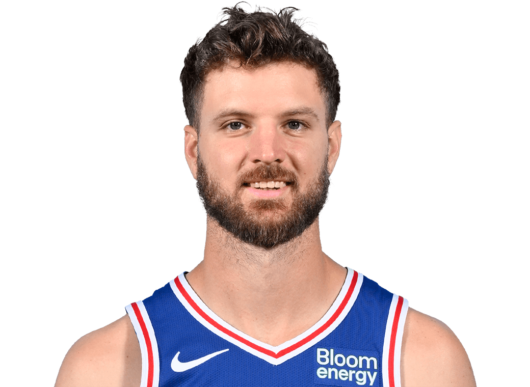 Dean Wade headshot