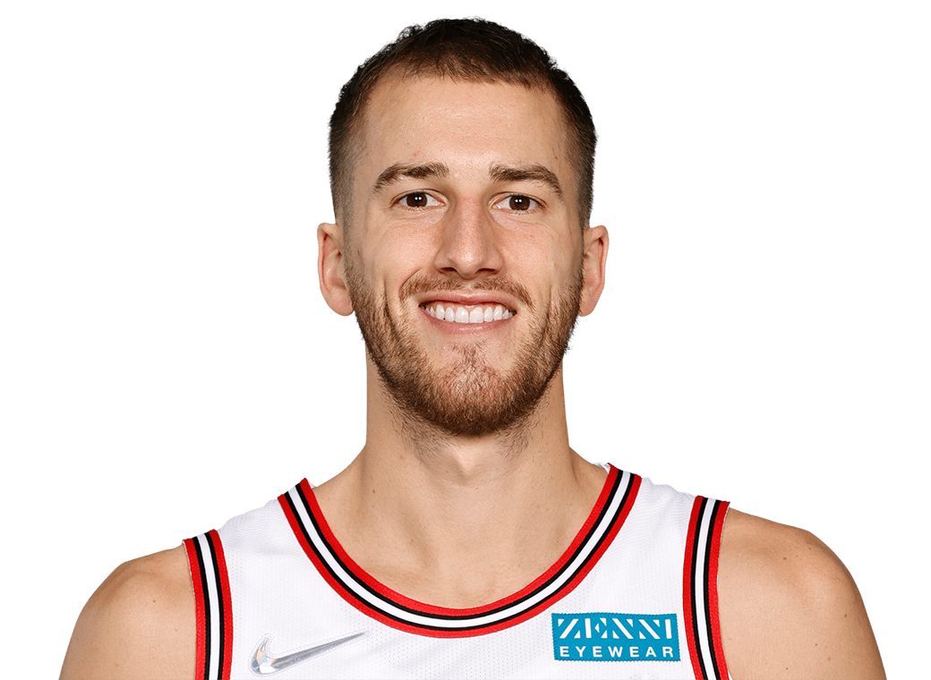 Matt Thomas headshot