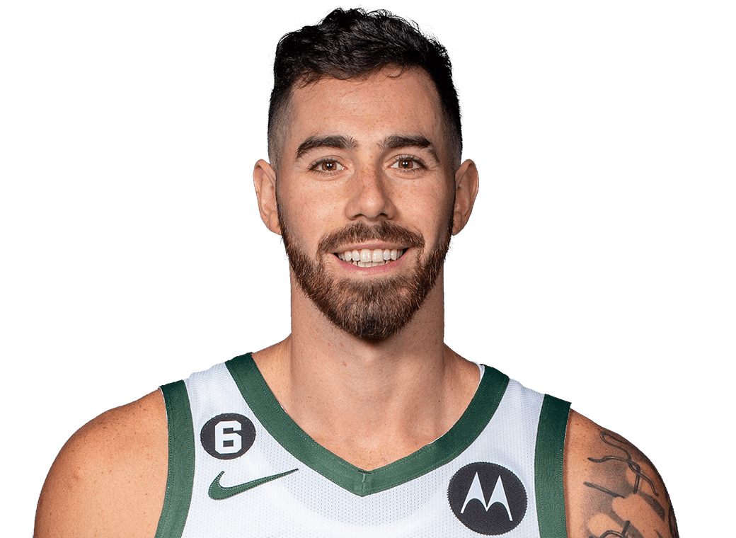 Luca Vildoza headshot