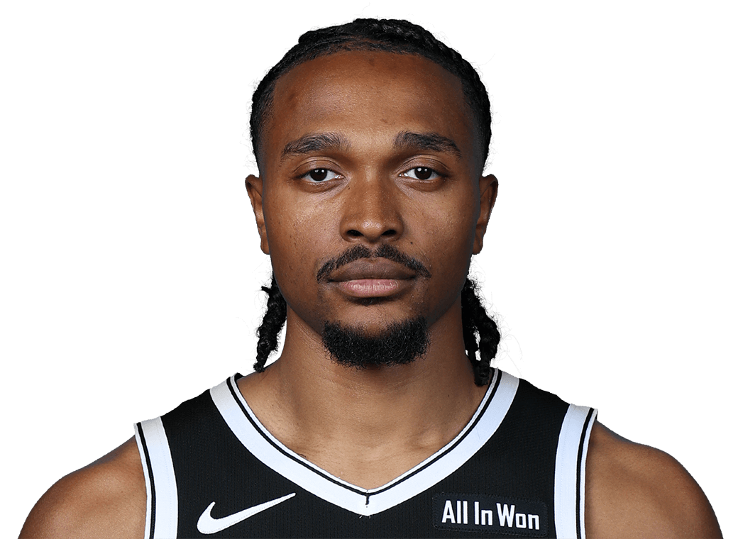 Tyson Etienne headshot