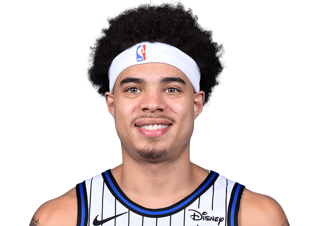 Lester Quinones headshot