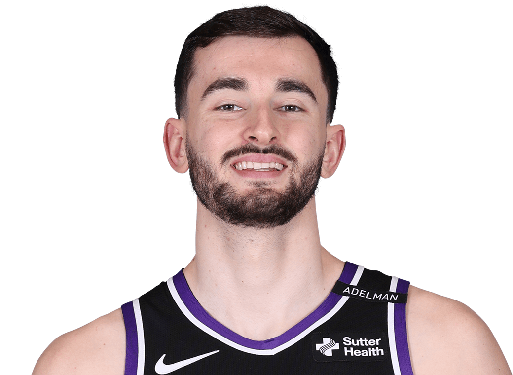 Alex Karaban headshot