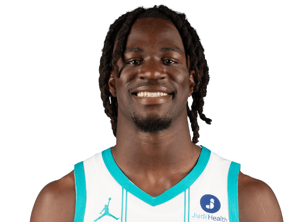 Sion James headshot