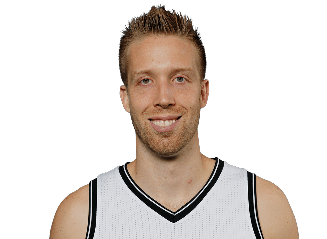 Justin Hamilton headshot