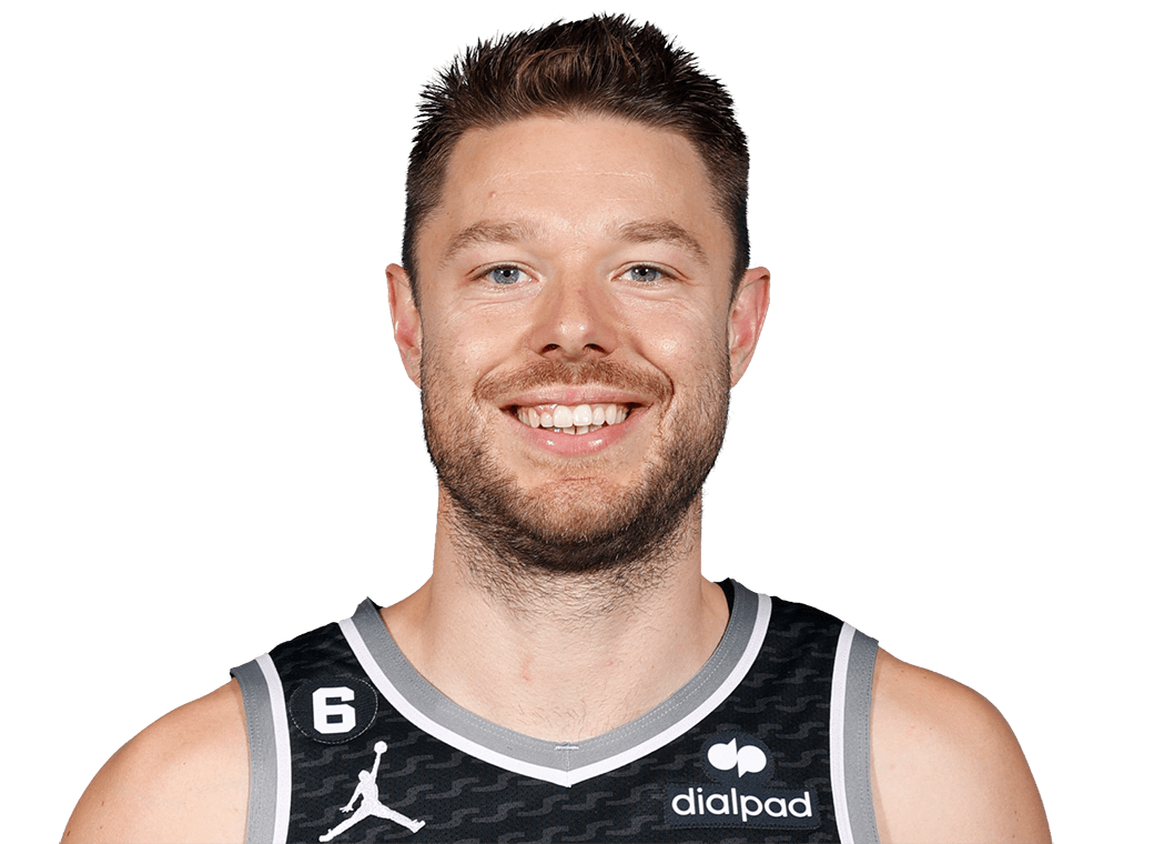 Matthew Dellavedova headshot