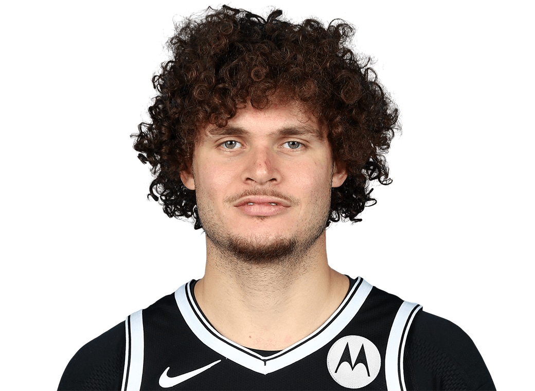 Tyler Johnson headshot
